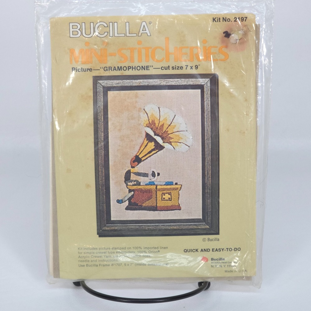 VTG BUCILLA Mini-Stitcheries Gramophone Needlecraft Kit Embroidery Crewel 7"x9"‎